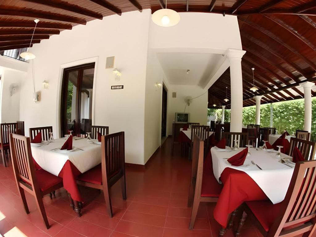 The Mgs Hotel Elpitiya  Exterior foto