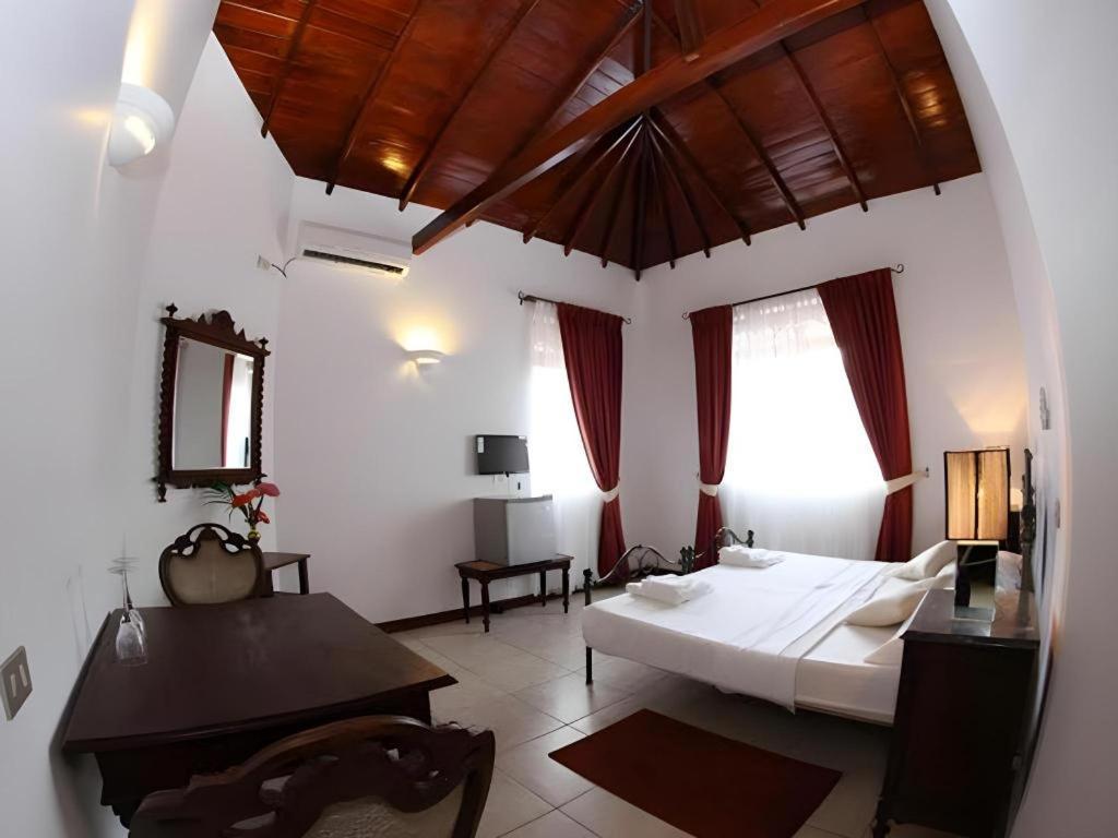 The Mgs Hotel Elpitiya  Exterior foto